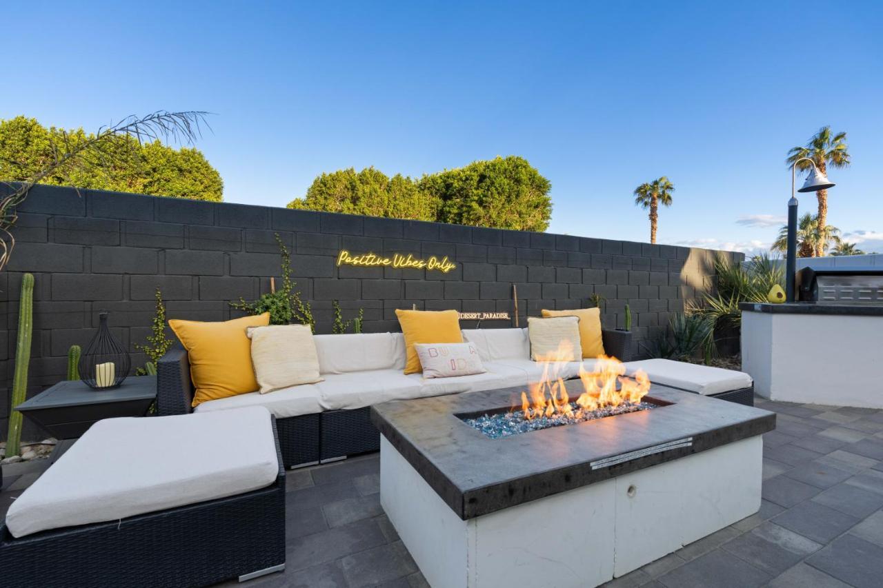 Desert Paradise Salt Water Pool & Spa 1 Mile To Coachella Fest インディオ エクステリア 写真