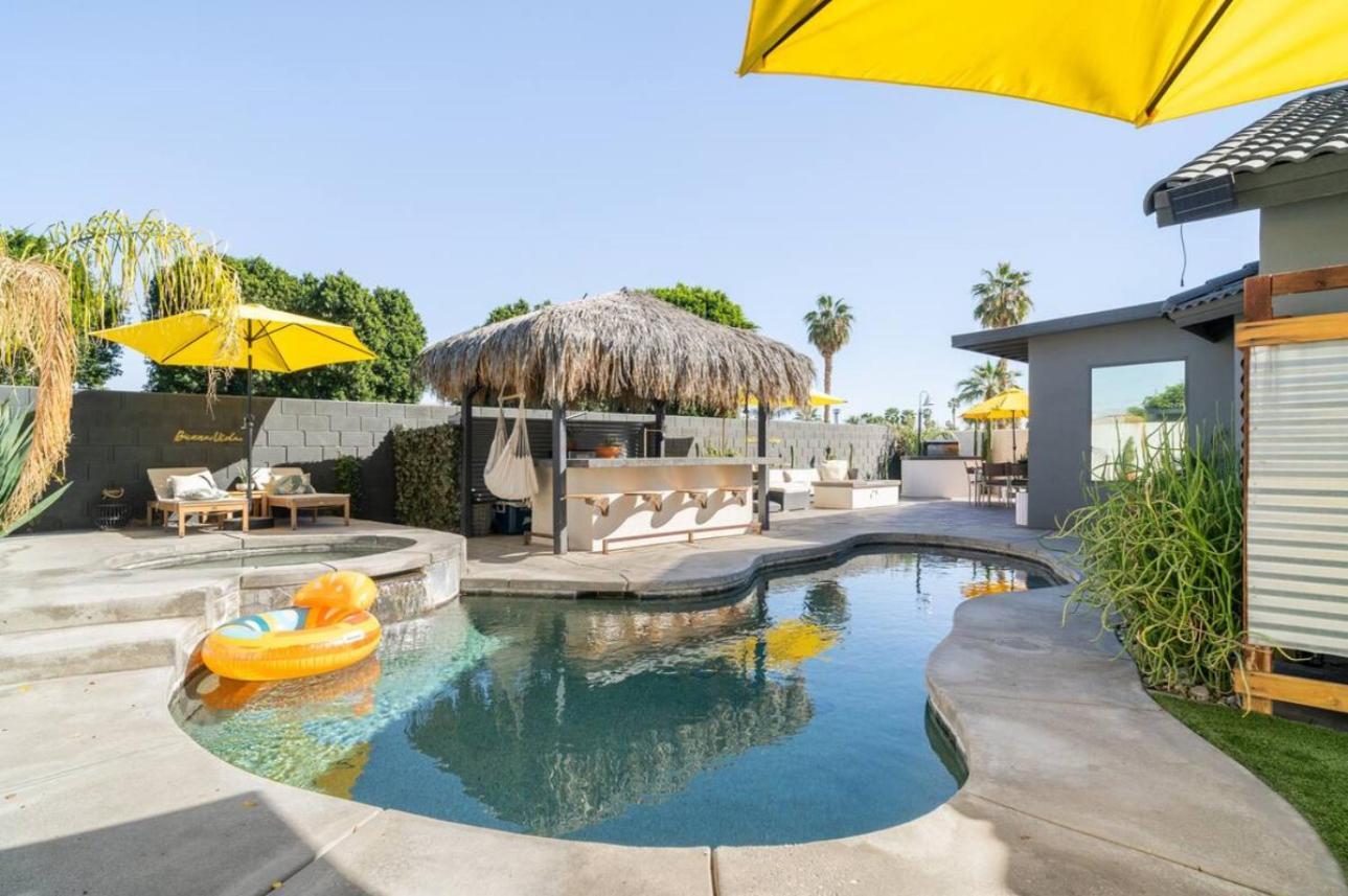 Desert Paradise Salt Water Pool & Spa 1 Mile To Coachella Fest インディオ エクステリア 写真