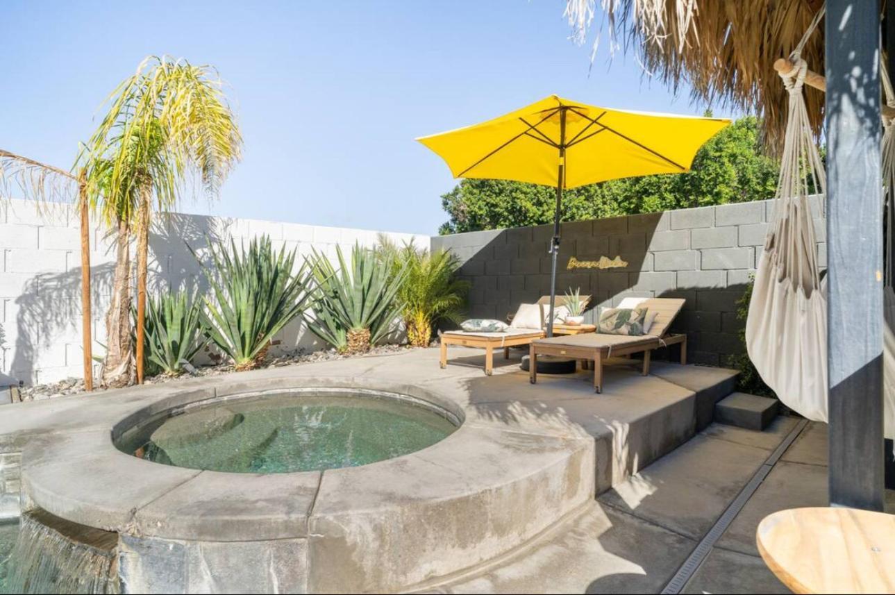 Desert Paradise Salt Water Pool & Spa 1 Mile To Coachella Fest インディオ エクステリア 写真